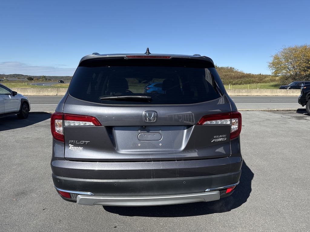 Used 2020 Honda Pilot Elite AWD SUV