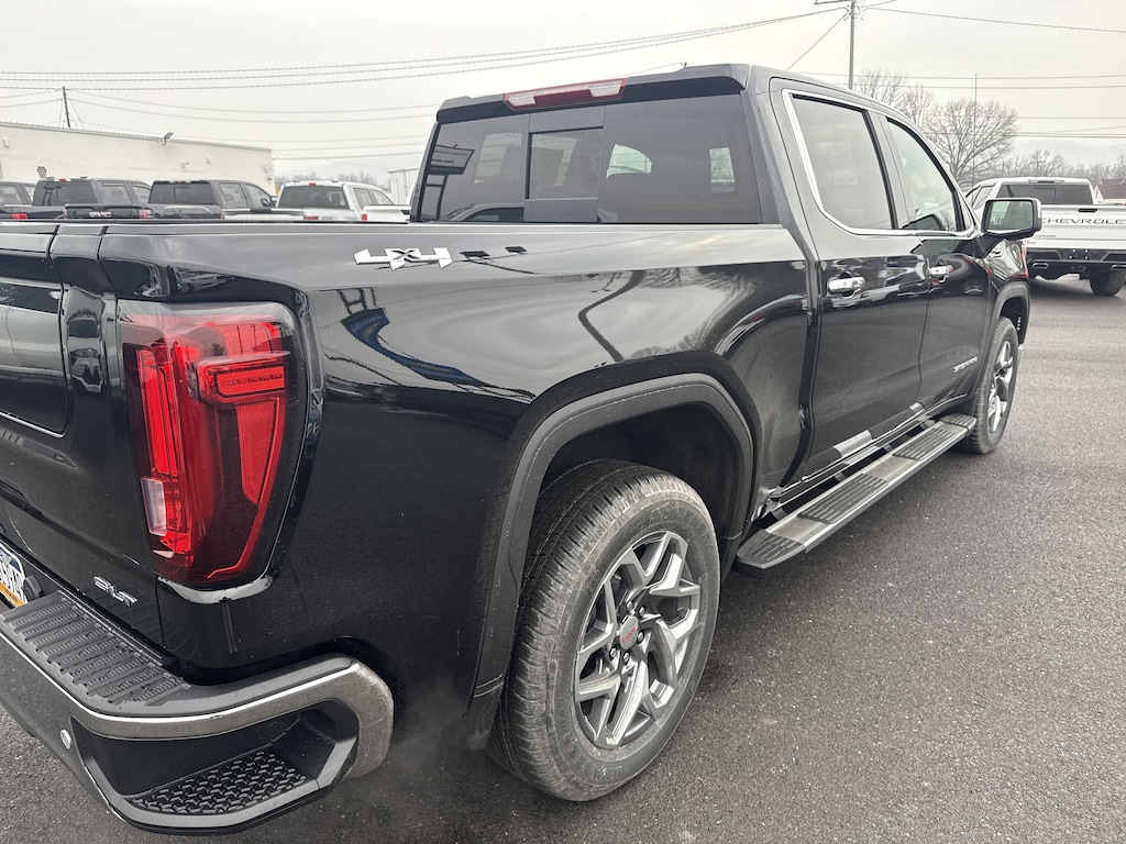 New 2026 GMC Sierra 1500 SLT Truck Crew Cab