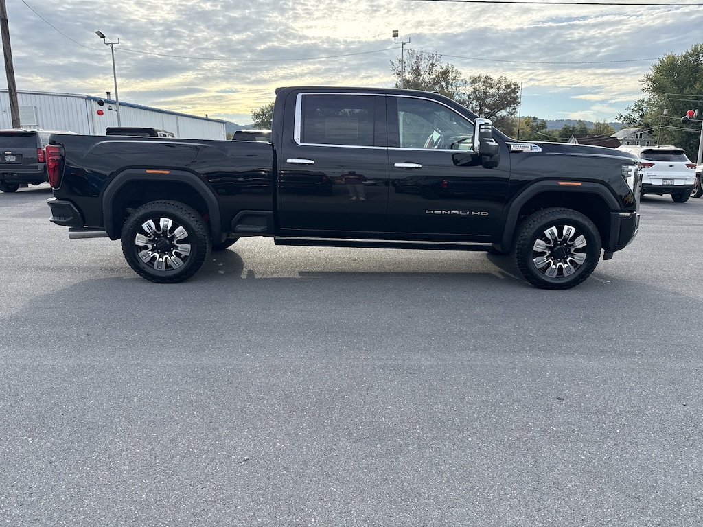 New 2026 GMC Sierra 2500 HD Denali Truck Crew Cab