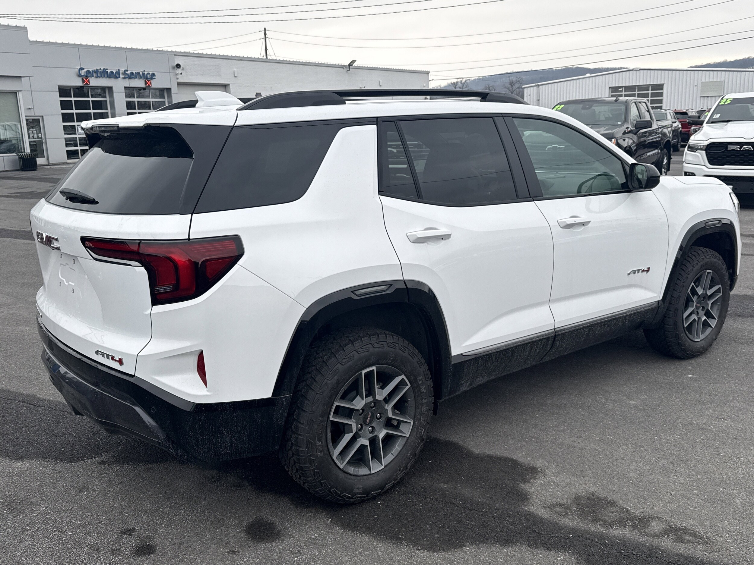 2026 Gmc Terrain AT4 photo 3