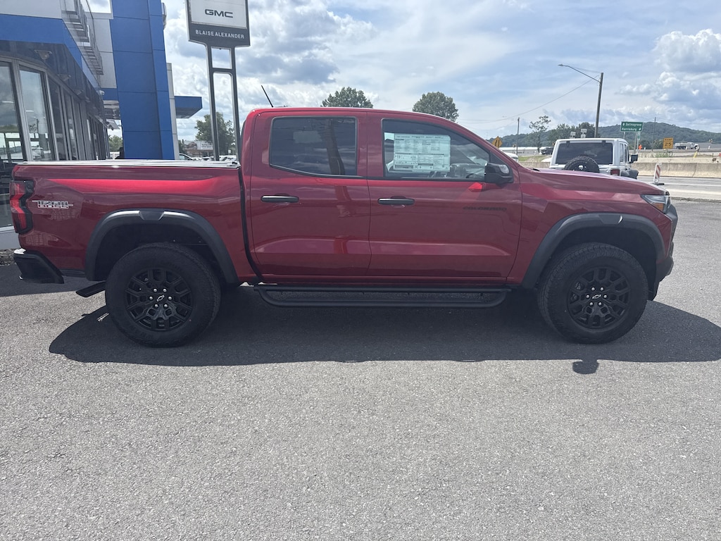 New 2026 Chevrolet Colorado 4WD Trail Boss Truck Crew Cab