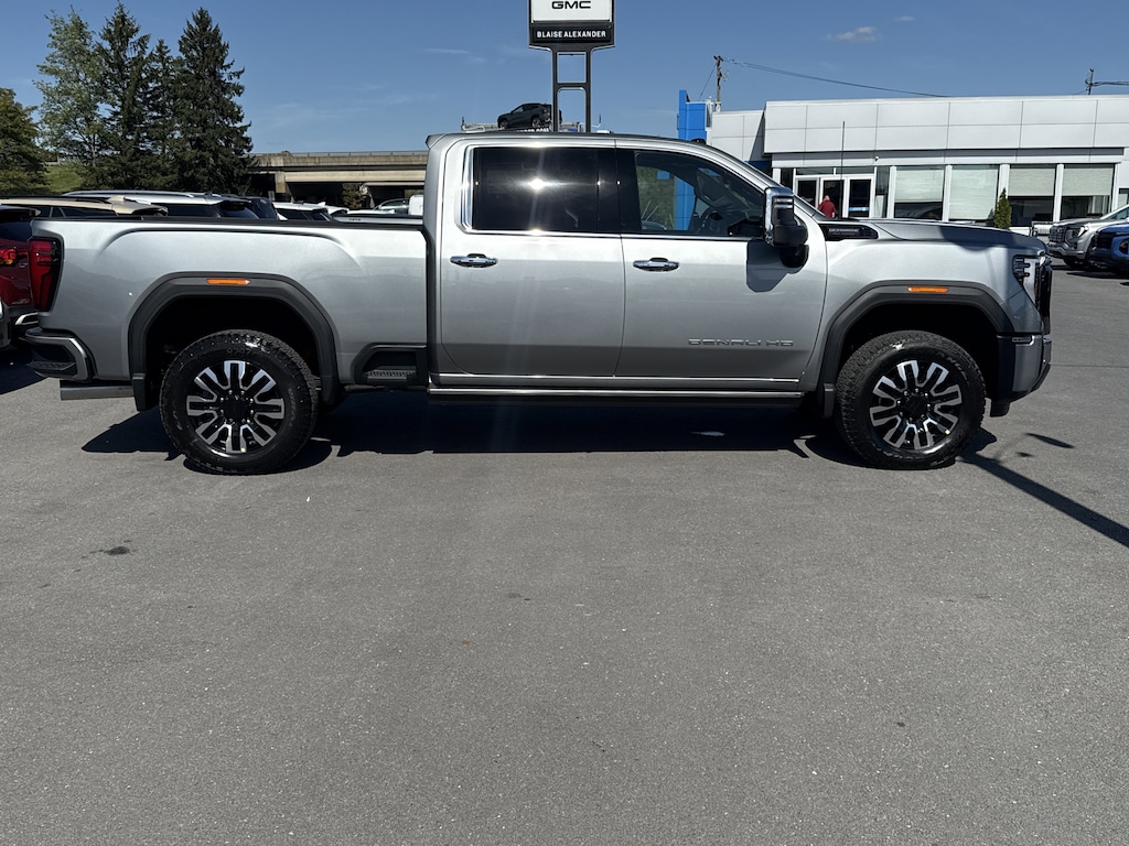 New 2026 GMC Sierra 2500 HD Denali Ultimate Truck Crew Cab