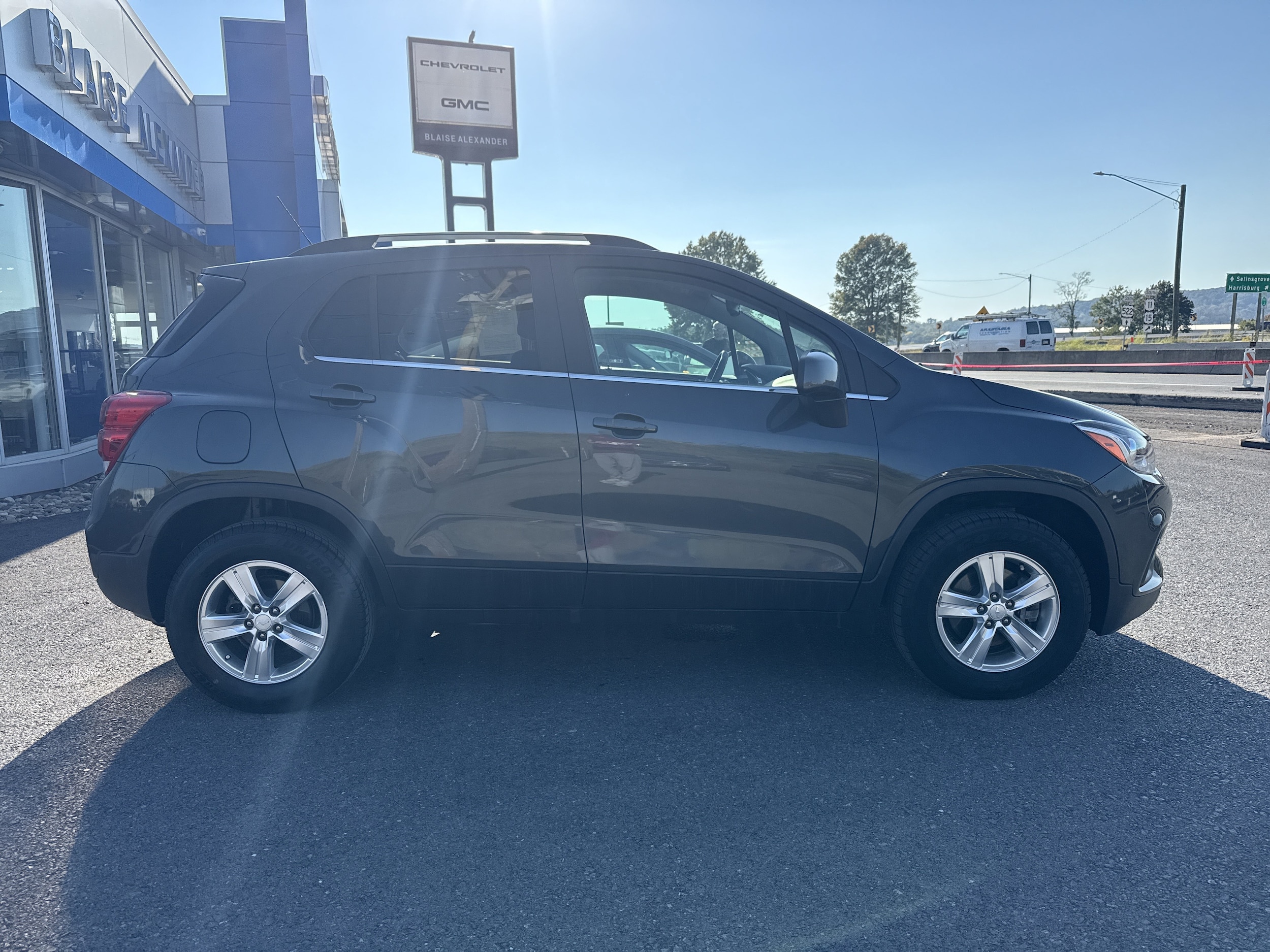 Used 2017 Chevrolet Trax LT with VIN 3GNCJPSB9HL161146 for sale in Selinsgrove, PA