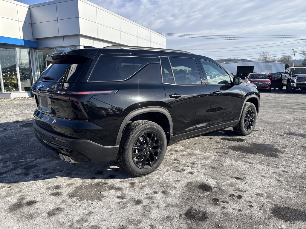 New 2026 Chevrolet Traverse AWD LT SUV