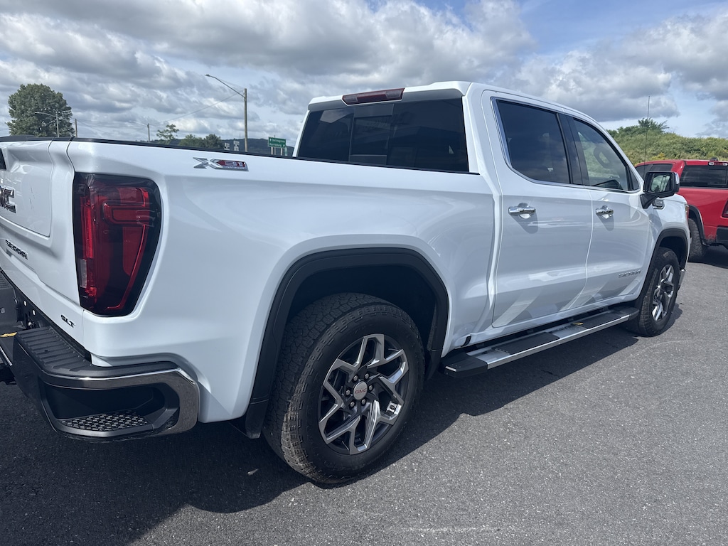 New 2026 GMC Sierra 1500 SLT Truck Crew Cab
