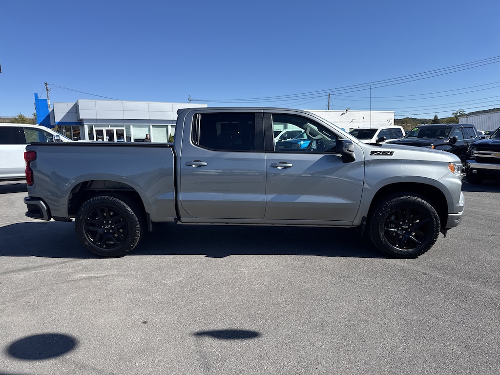Used 2023 Chevrolet Silverado 1500 RST Truck Crew Cab