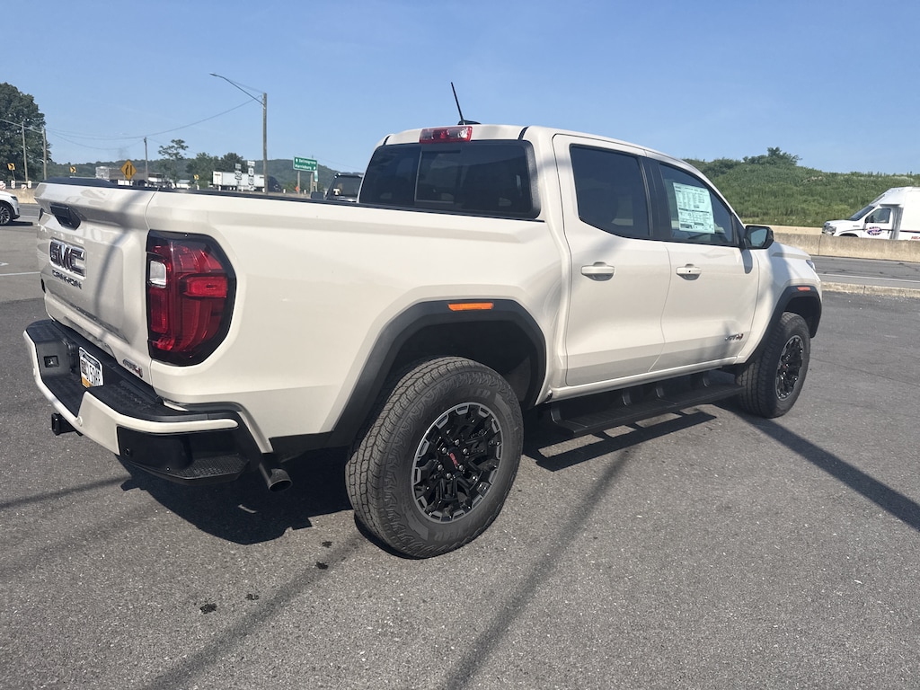 New 2026 GMC Canyon 4WD AT4 Truck Crew Cab