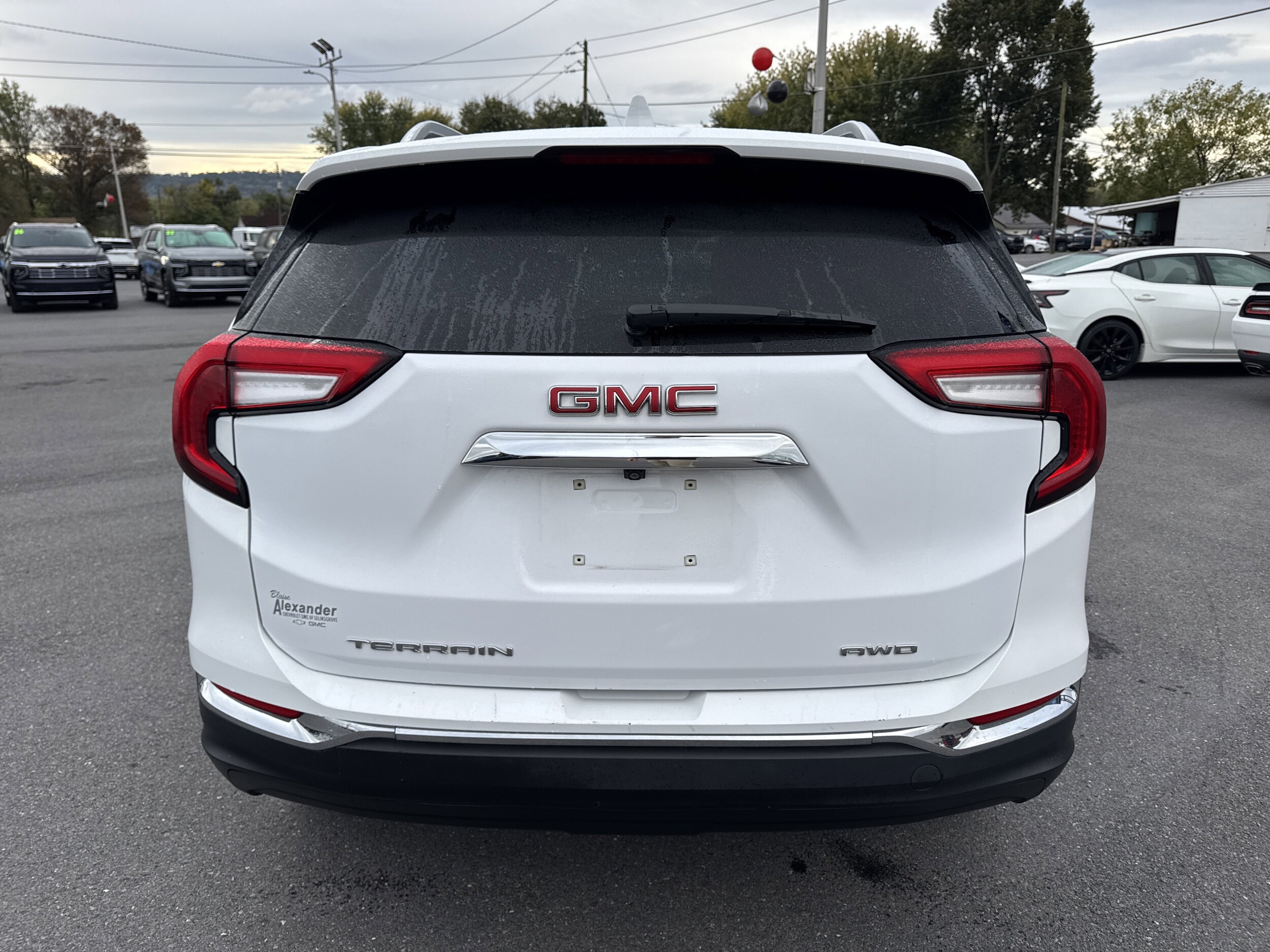 2024 Gmc Terrain SLT photo 4