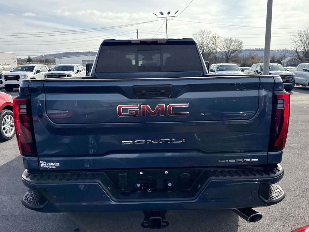 New 2026 GMC Sierra 2500 HD Denali Truck Crew Cab