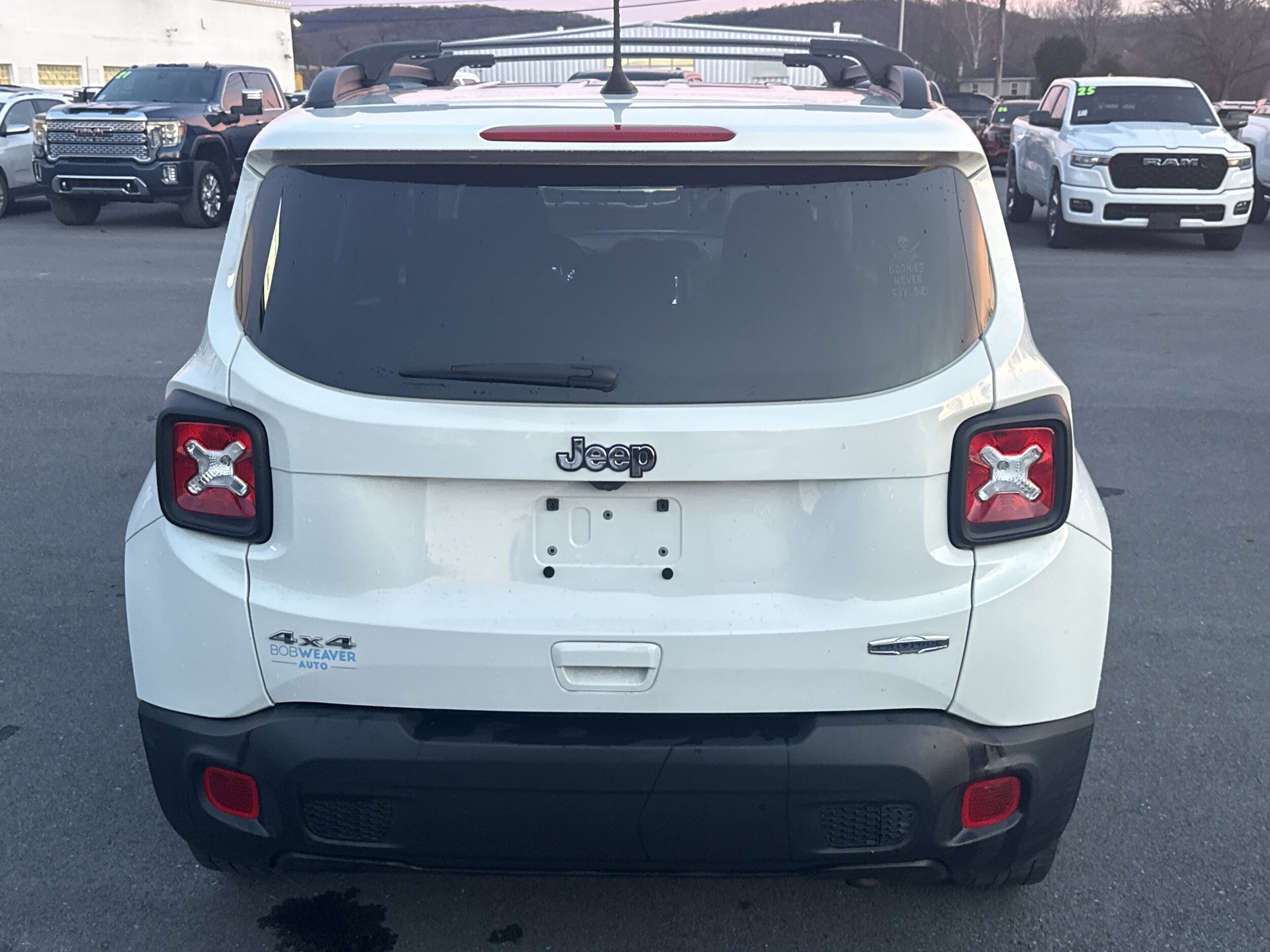 2019 Jeep Renegade Latitude photo 4