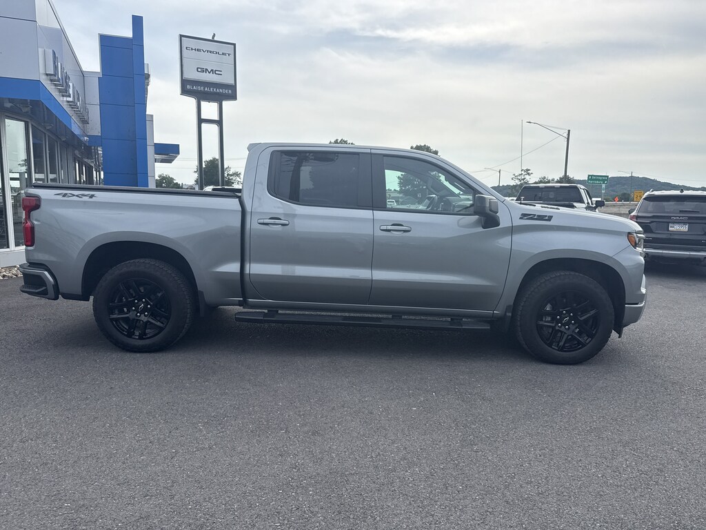 Used 2025 Chevrolet Silverado 1500 RST Truck Crew Cab