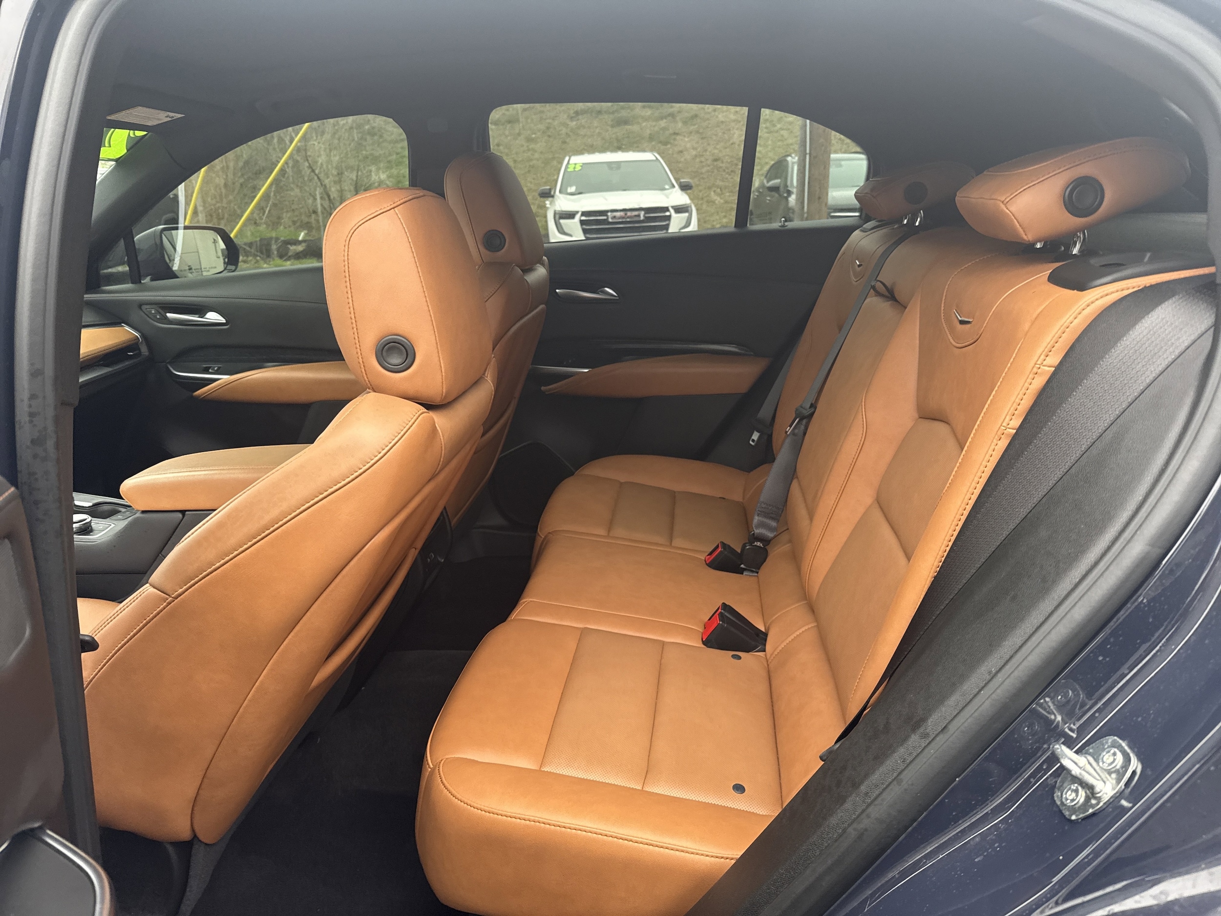 2024 Cadillac XT4 Sport - Photo 13