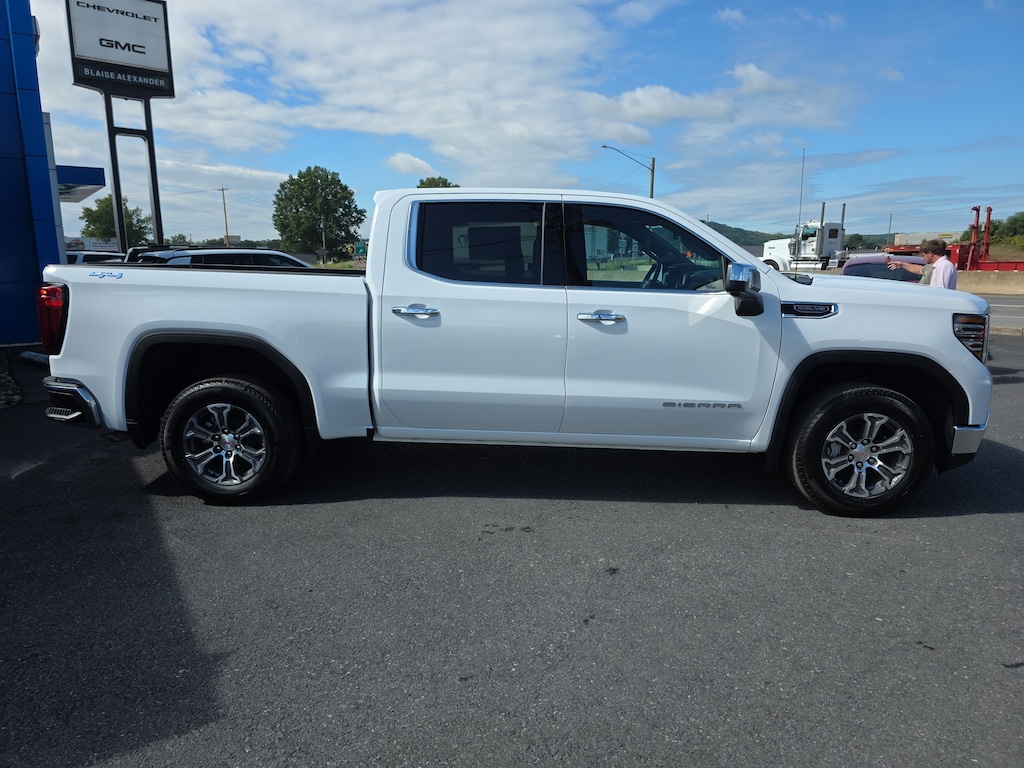 New 2026 GMC Sierra 1500 SLT Truck Crew Cab