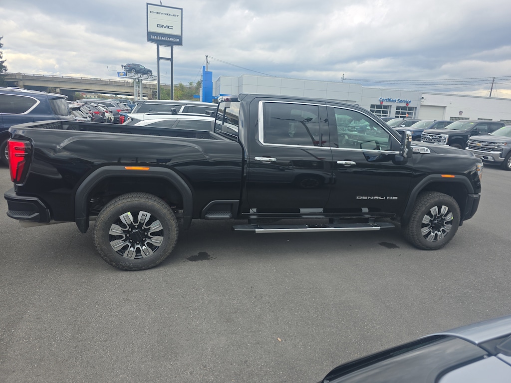 New 2026 GMC Sierra 2500 HD Denali Truck Crew Cab