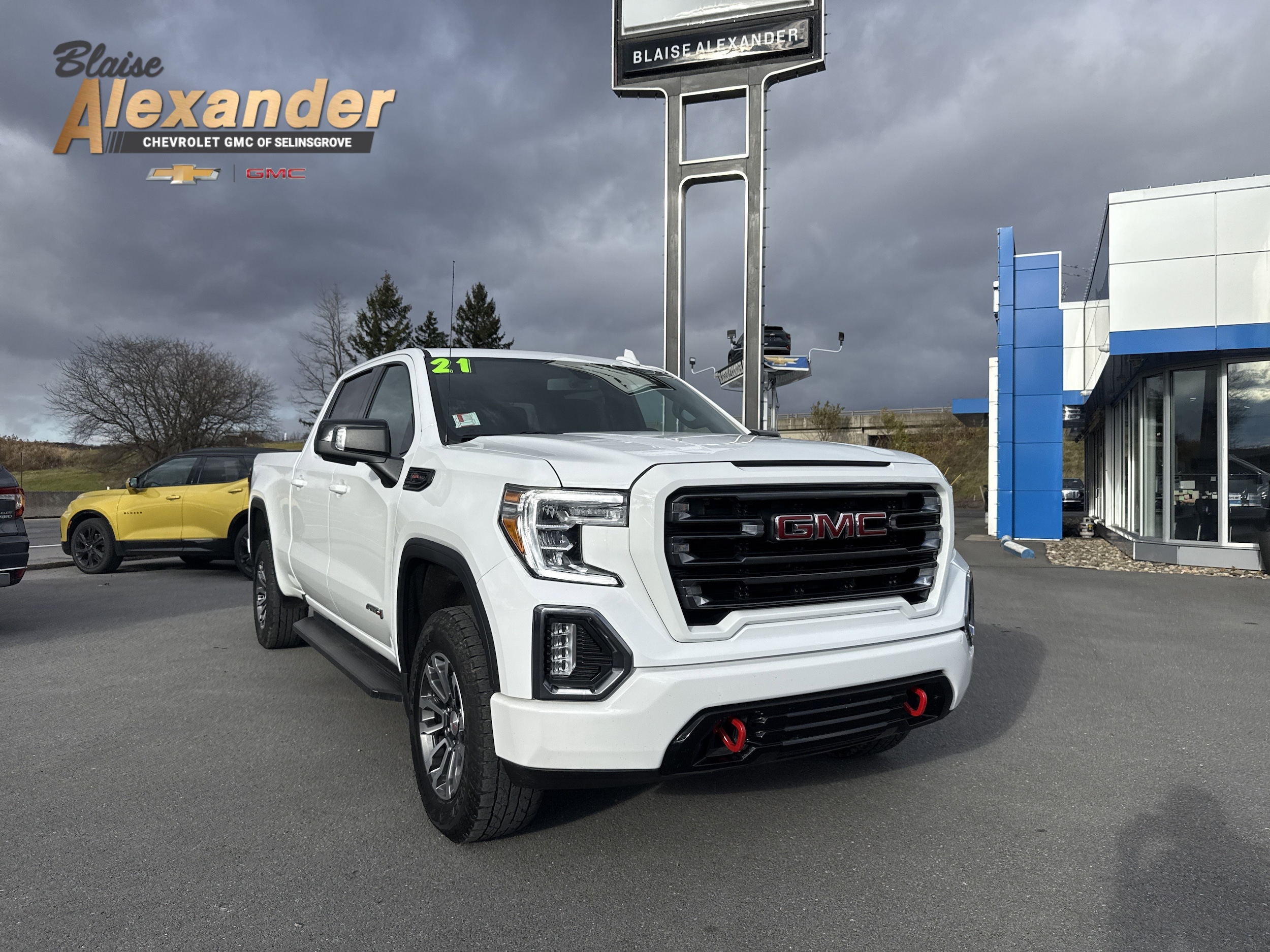 2021 GMC Sierra 1500 AT4's photo
