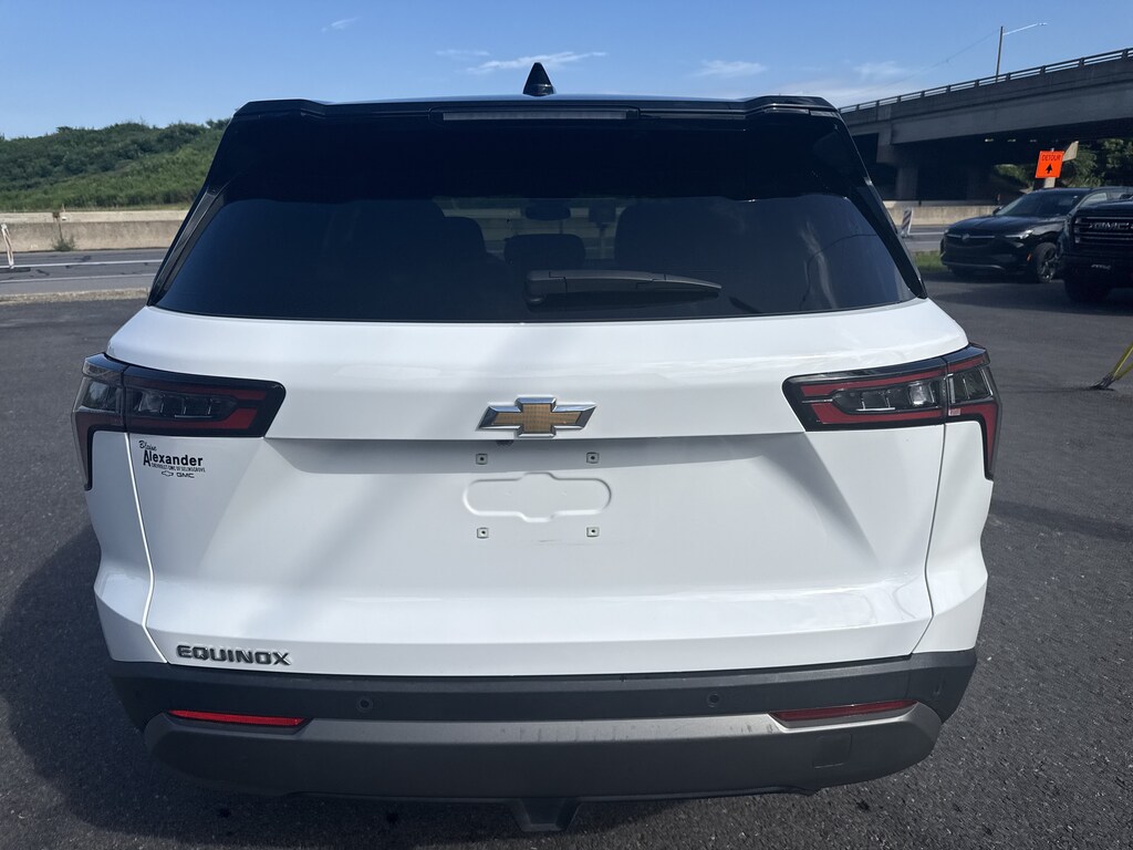 Used 2025 Chevrolet Equinox LT SUV