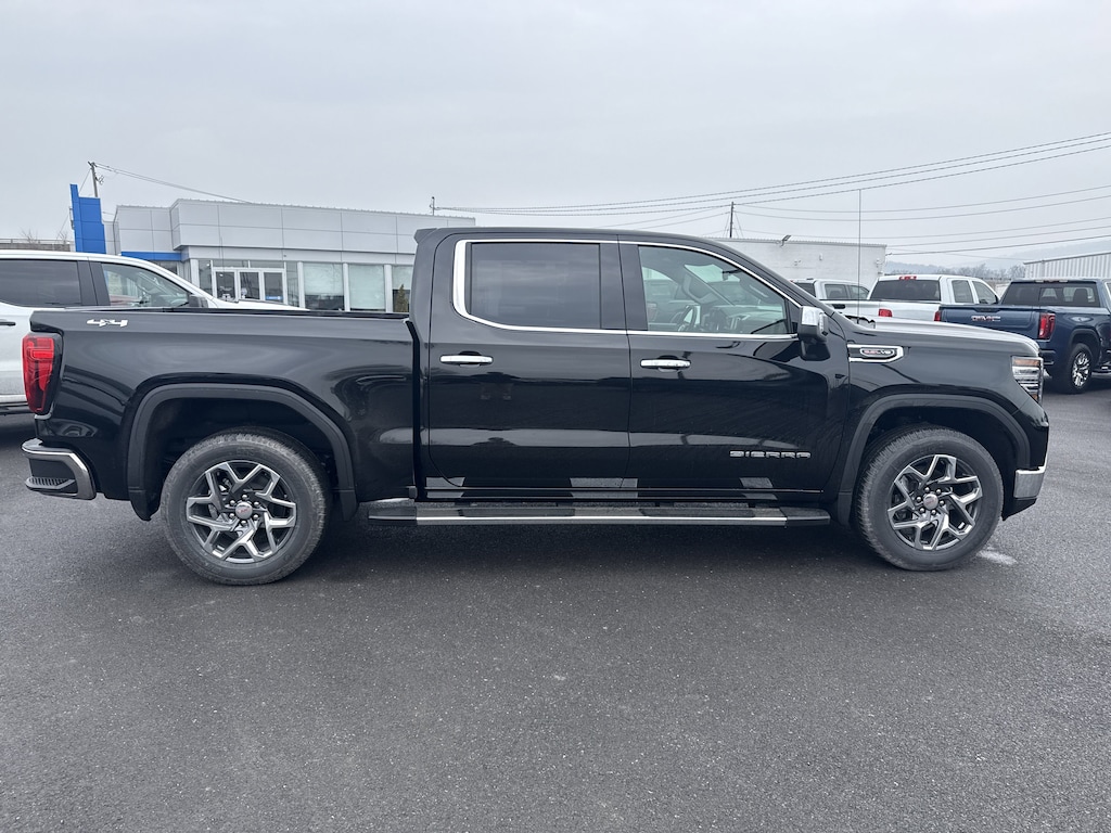 New 2026 GMC Sierra 1500 SLT Truck Crew Cab
