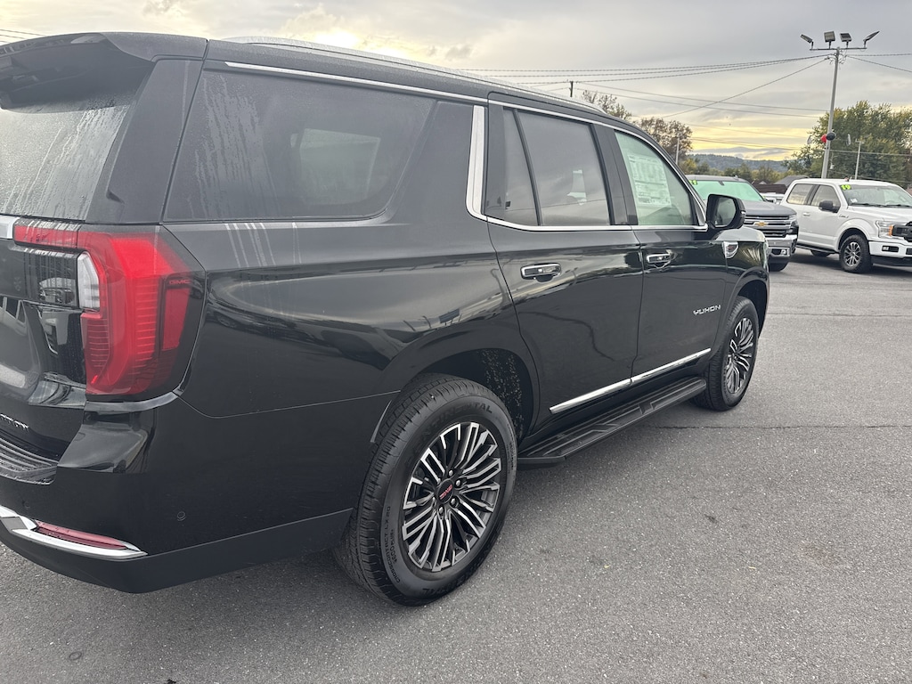 New 2026 GMC Yukon Elevation SUV