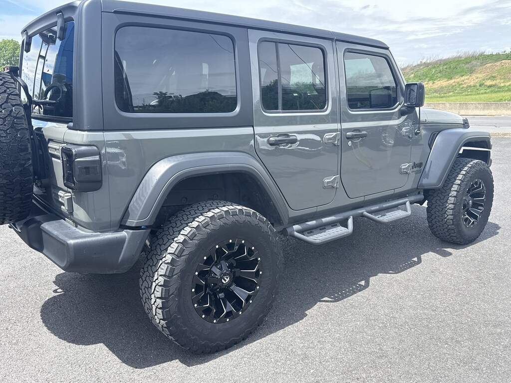 Used 2019 Jeep Wrangler Unlimited Unlimited Sport 4x4 SUV