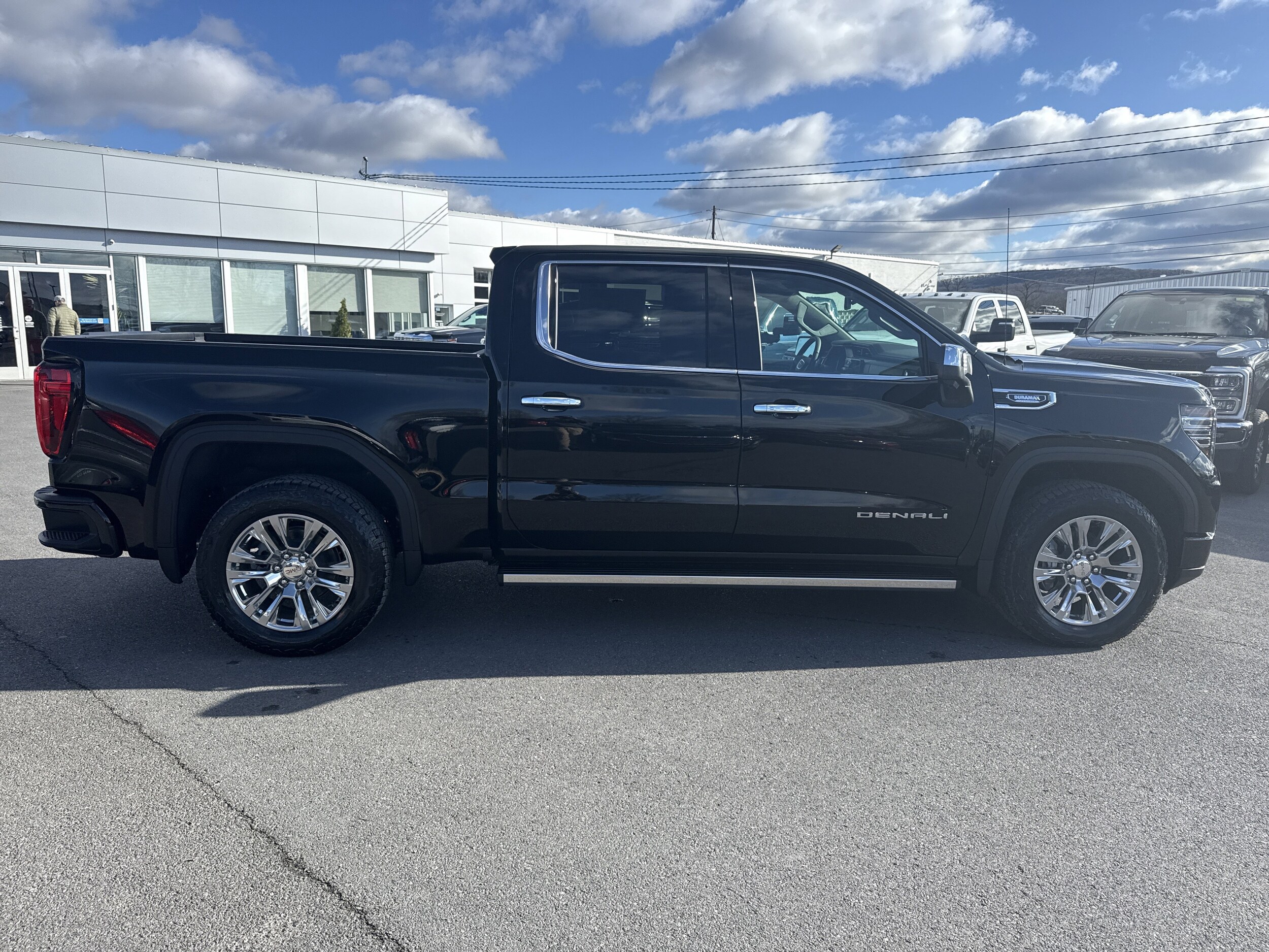 2026 Gmc Sierra 1500 Denali photo 2