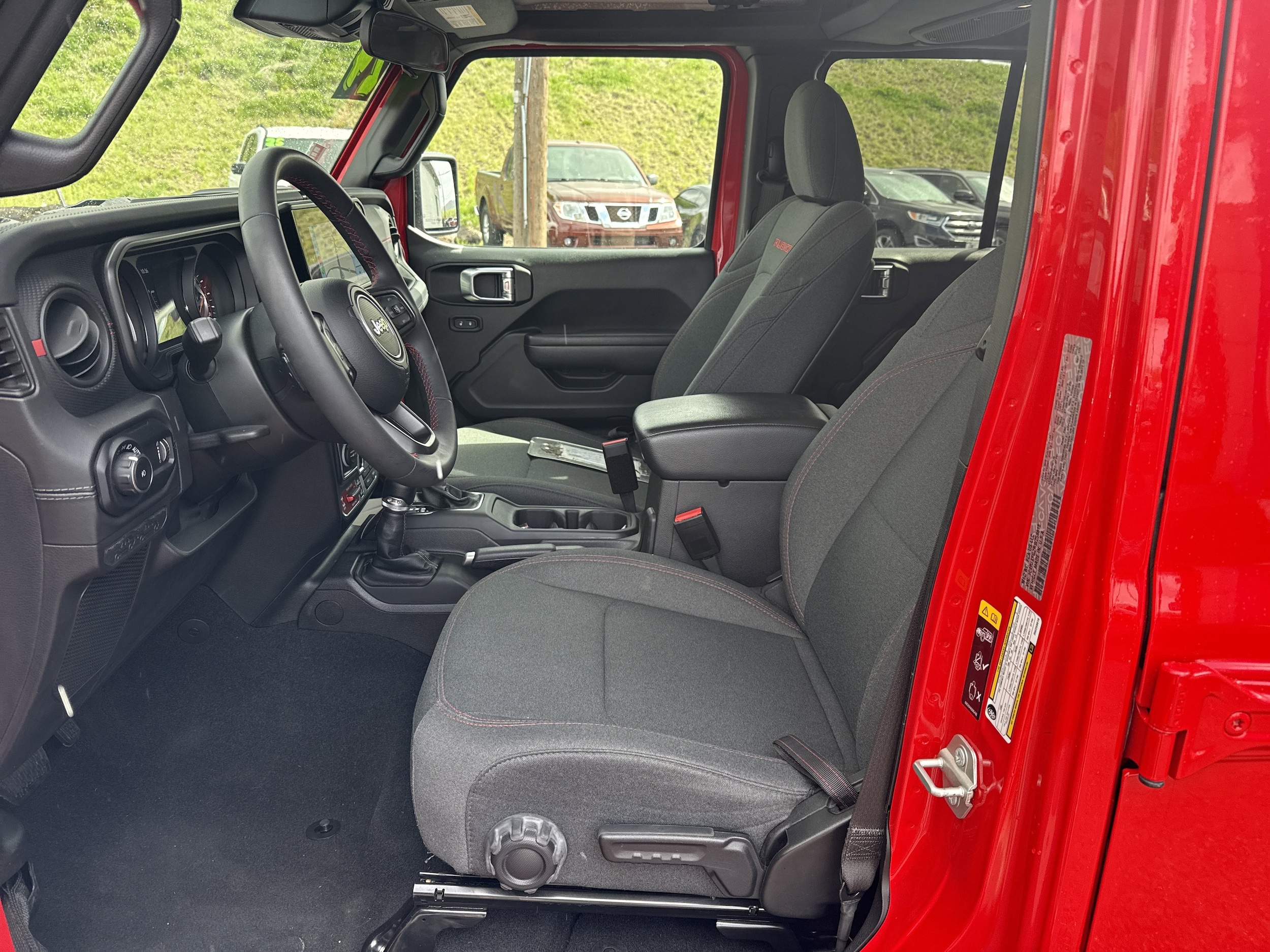 2024 Jeep Wrangler 4-Door Rubicon - Photo 15