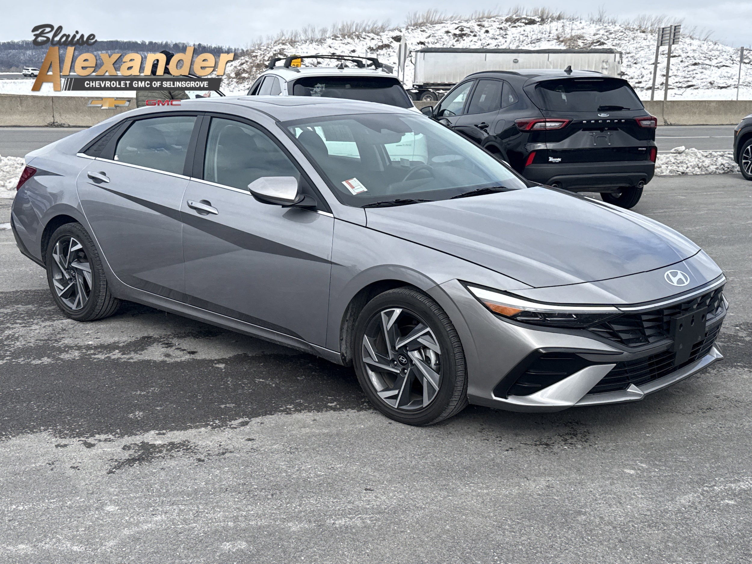 2025 Hyundai Elantra SEL