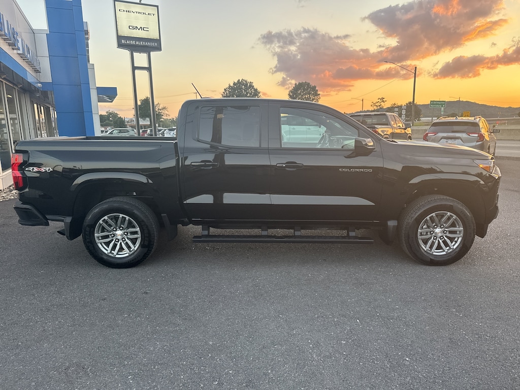 Used 2026 Chevrolet Colorado LT Truck Crew Cab