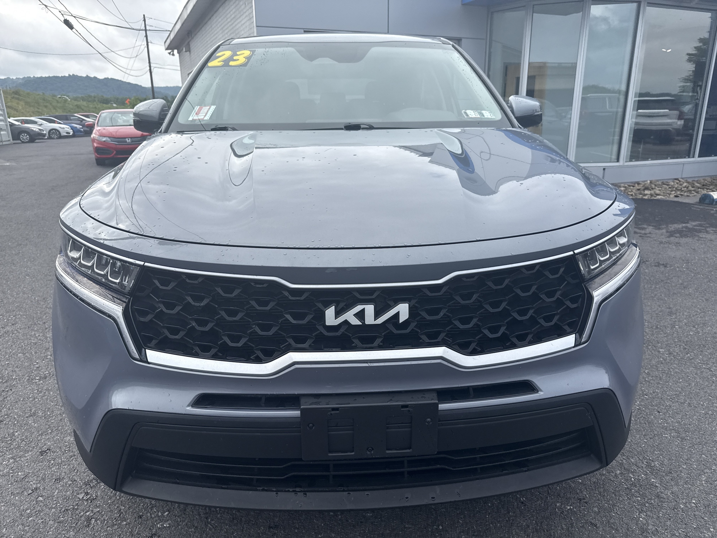2023 Kia Sorento LX - Photo 8