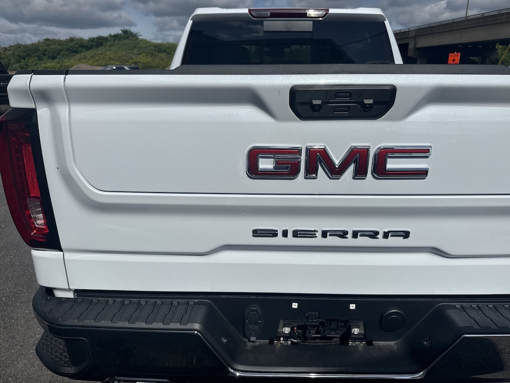 New 2026 GMC Sierra 1500 SLT Truck Crew Cab