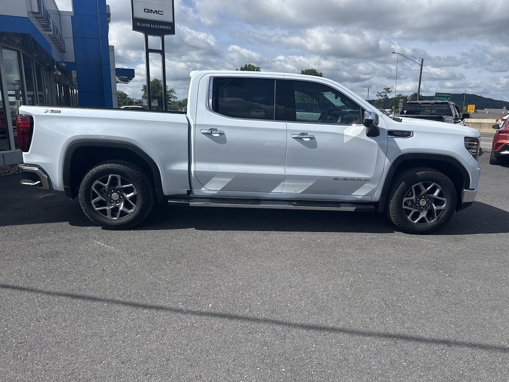 New 2026 GMC Sierra 1500 SLT Truck Crew Cab