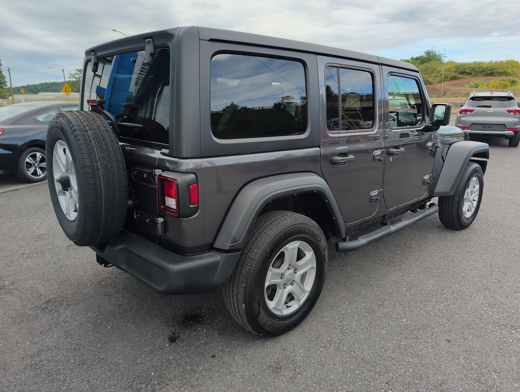 Used 2022 Jeep Wrangler Unlimited Sport SUV