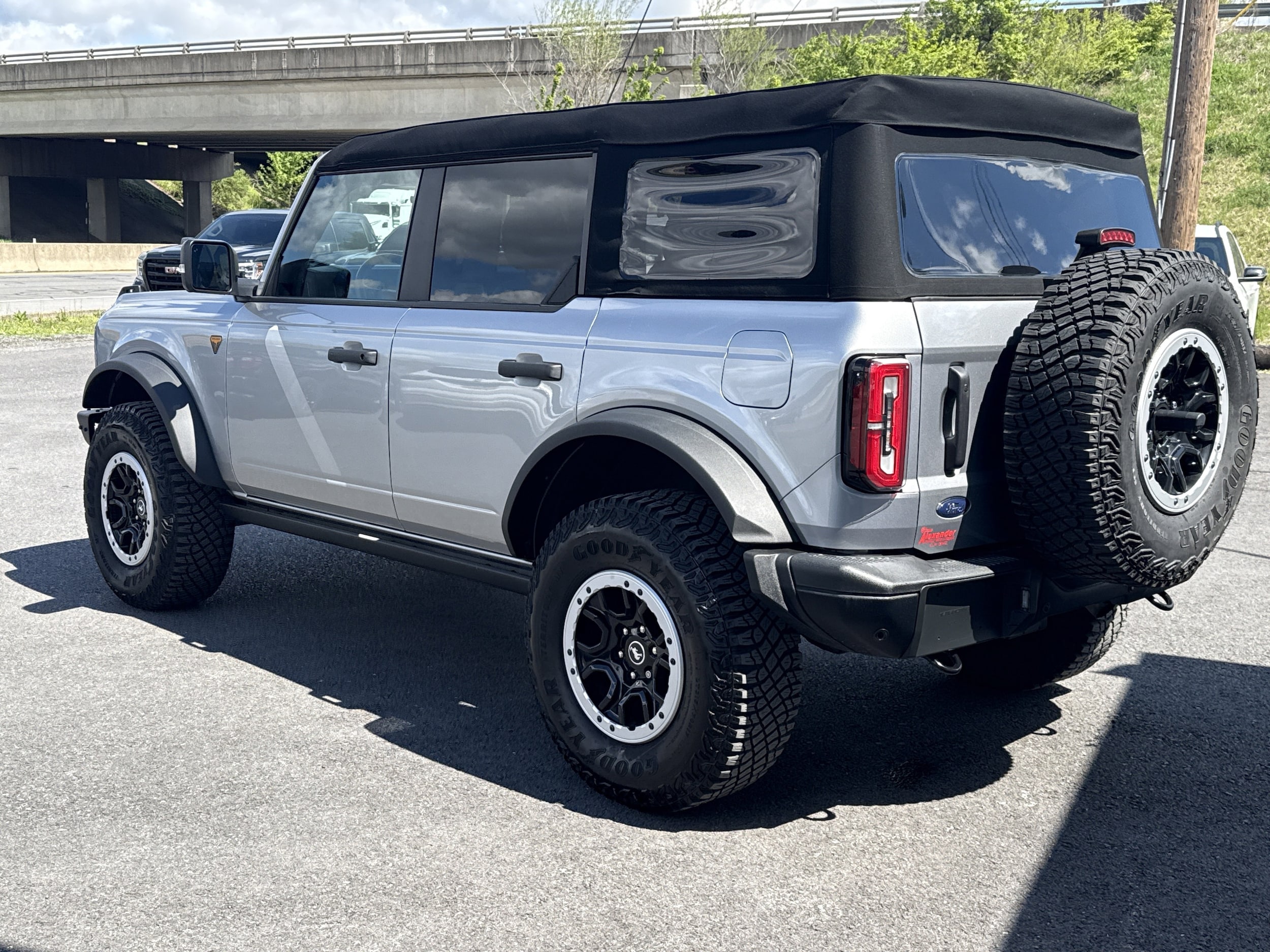 2024 Ford Bronco 4-Door Badlands - Photo 6
