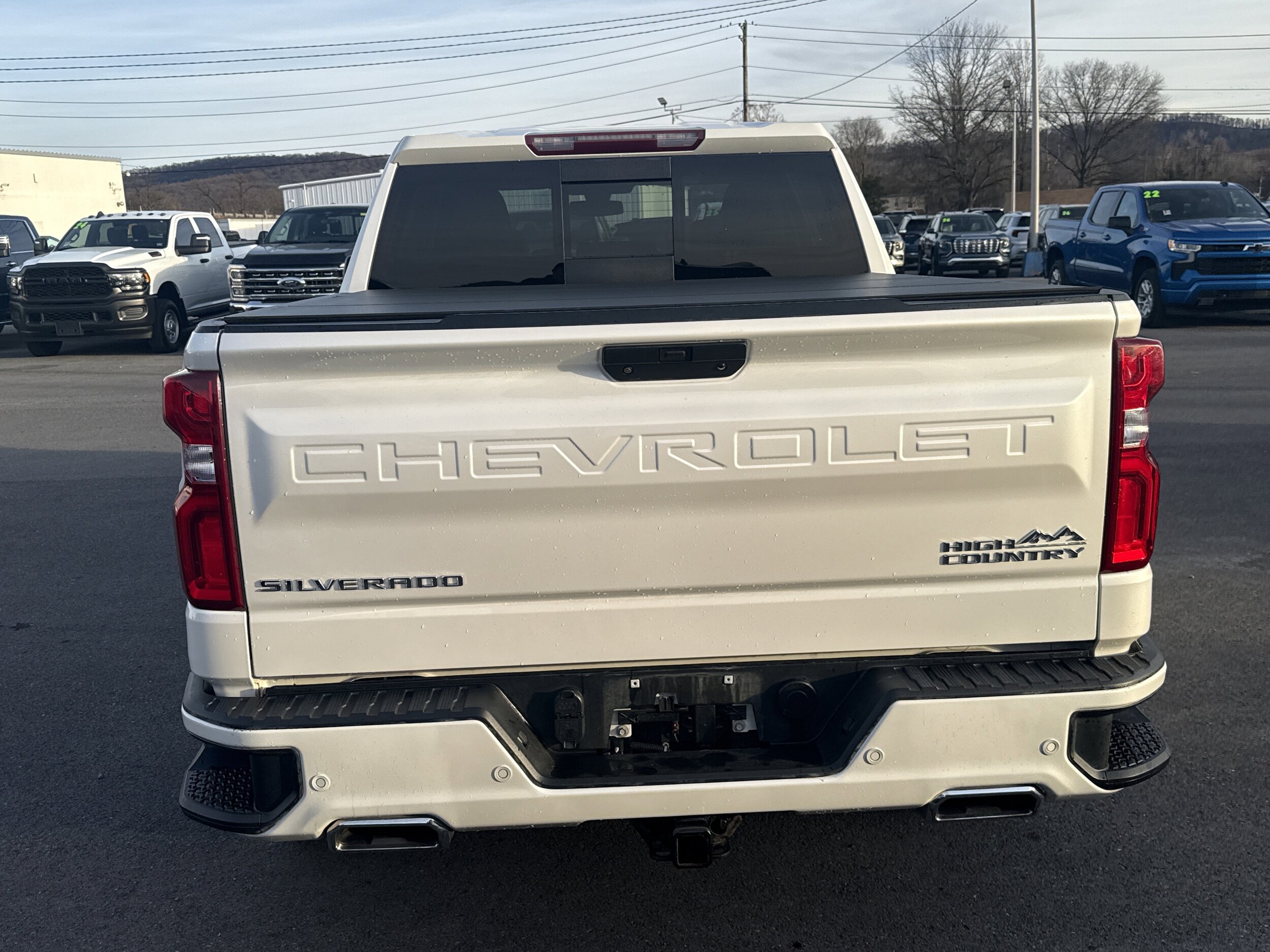 2020 Chevrolet Silverado 1500 High Country photo 4