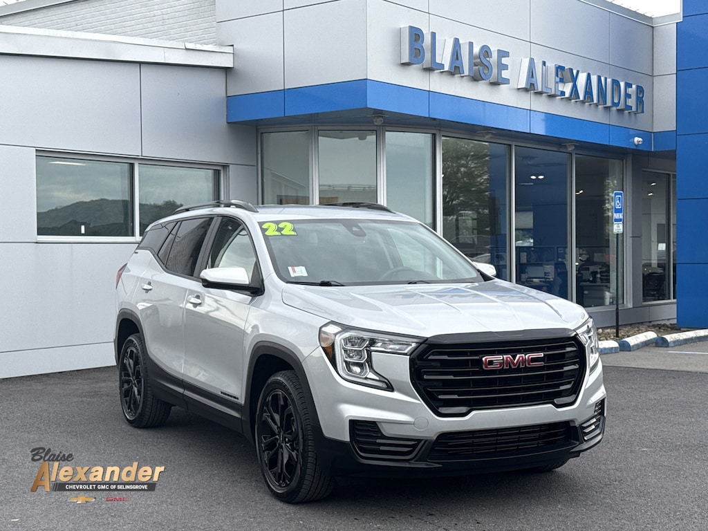 Used 2022 GMC Terrain SLE SUV