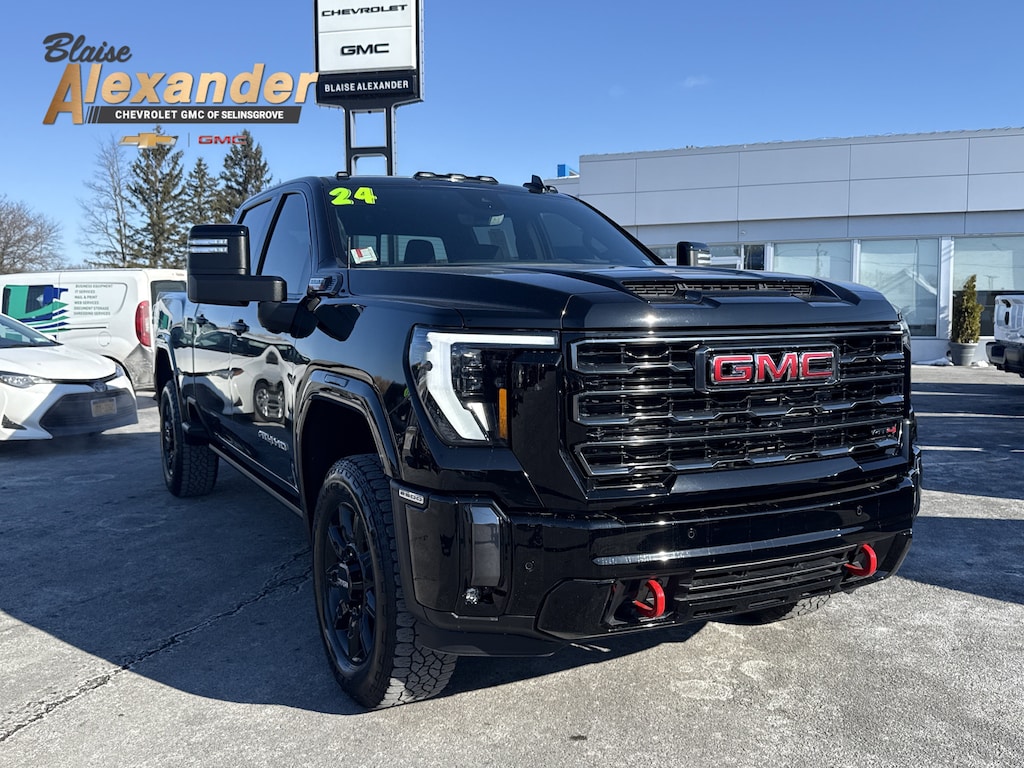 Used 2024 GMC Sierra 2500HD AT4 Truck Crew Cab