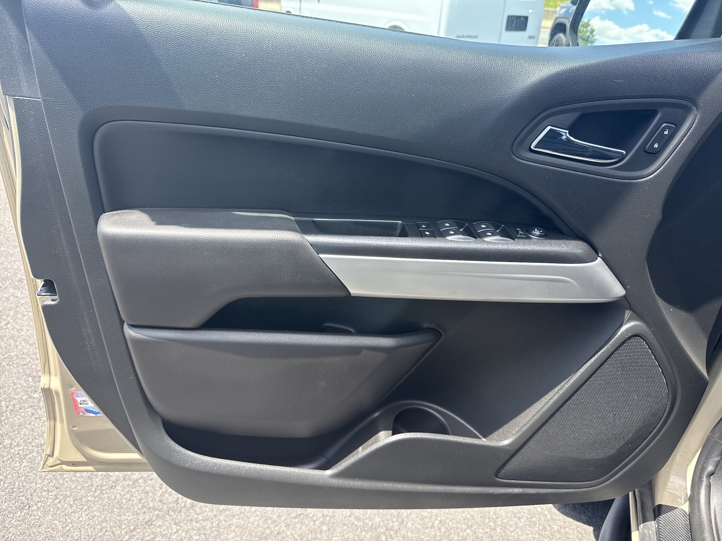 2022 Chevrolet Colorado ZR2 - Photo 16