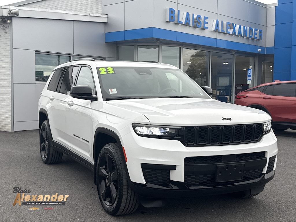 Used 2023 Jeep Grand Cherokee L L Laredo SUV