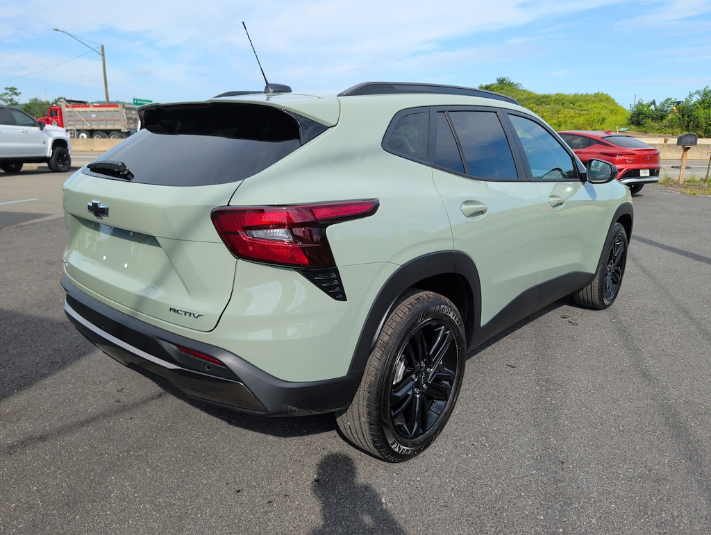 New 2026 Chevrolet Trax ACTIV SUV
