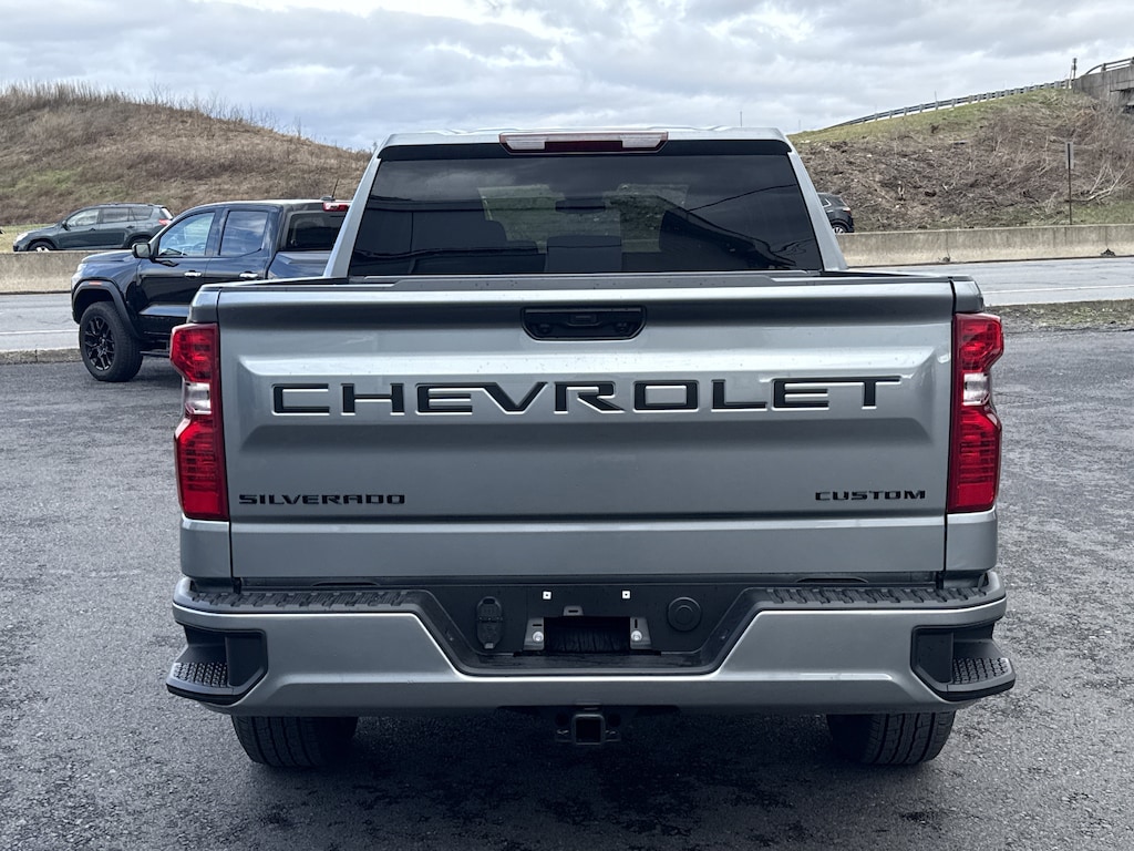New 2026 Chevrolet Silverado 1500 Custom Truck Crew Cab