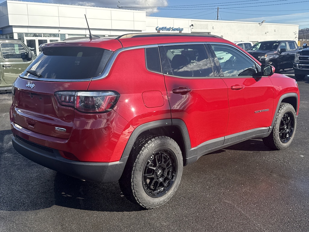 Used 2019 Jeep Compass Latitude 4x4 SUV