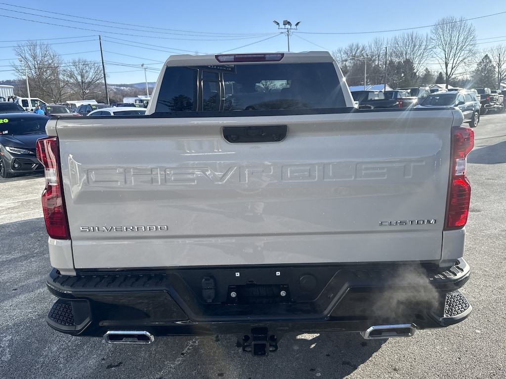 New 2026 Chevrolet Silverado 1500 Custom Trail Boss Truck Crew Cab