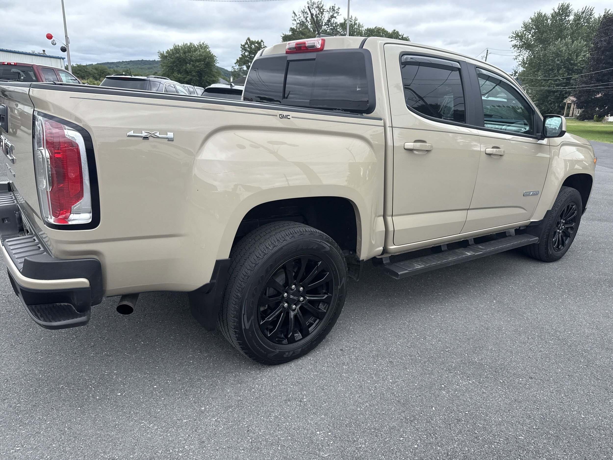 2021 Gmc Canyon Elevation photo 3