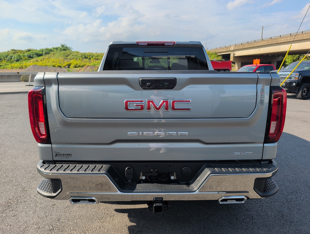 New 2026 GMC Sierra 1500 SLT Truck Crew Cab