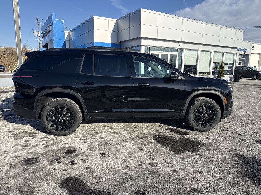 New 2026 Chevrolet Traverse AWD LT SUV