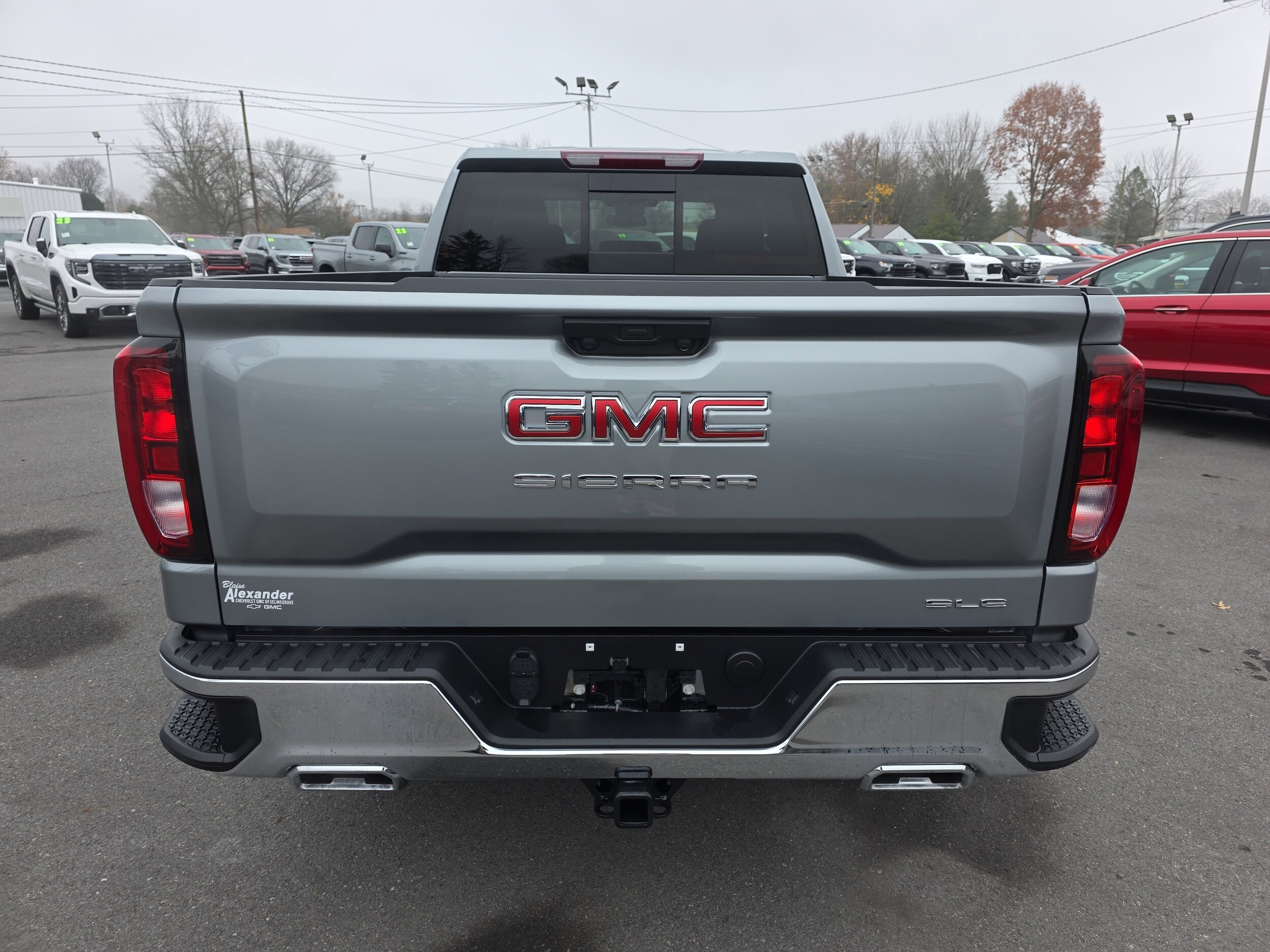 2026 Gmc Sierra 1500 SLE photo 4