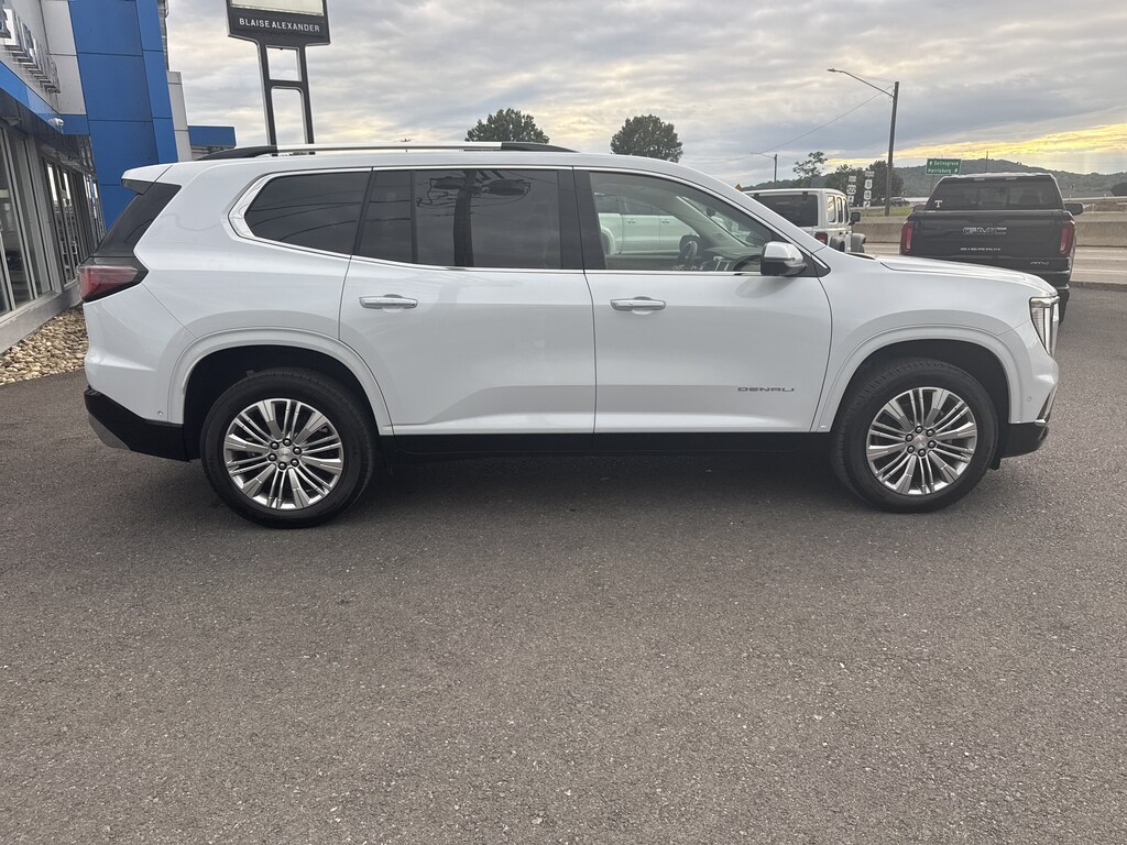 New 2027 GMC Acadia AWD Denali AWD Denali