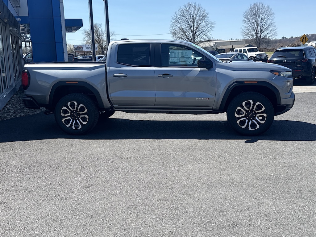New 2026 GMC Canyon 4WD AT4 Truck Crew Cab