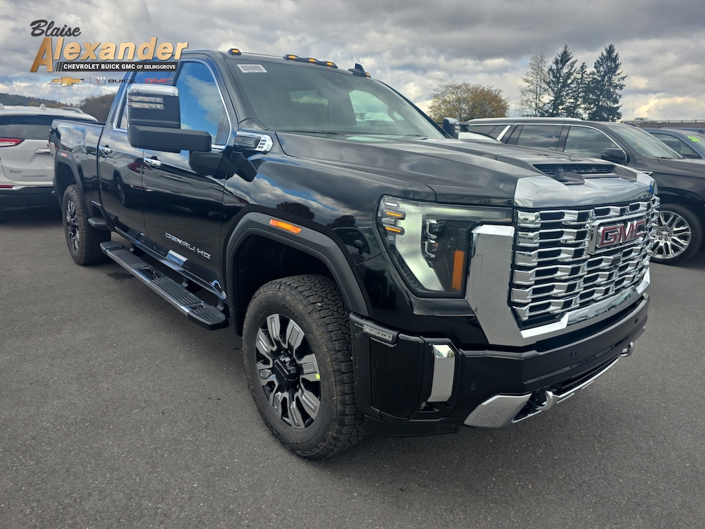 New 2026 GMC Sierra 2500 HD Denali Truck Crew Cab