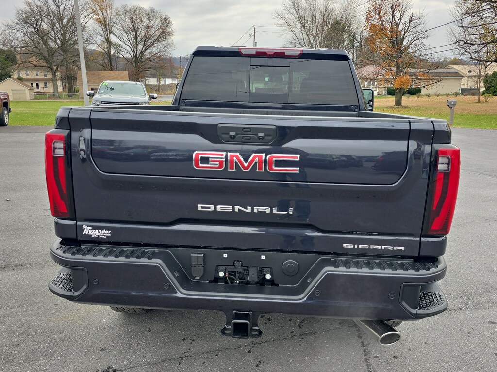 New 2026 GMC Sierra 2500 HD Denali Truck Crew Cab