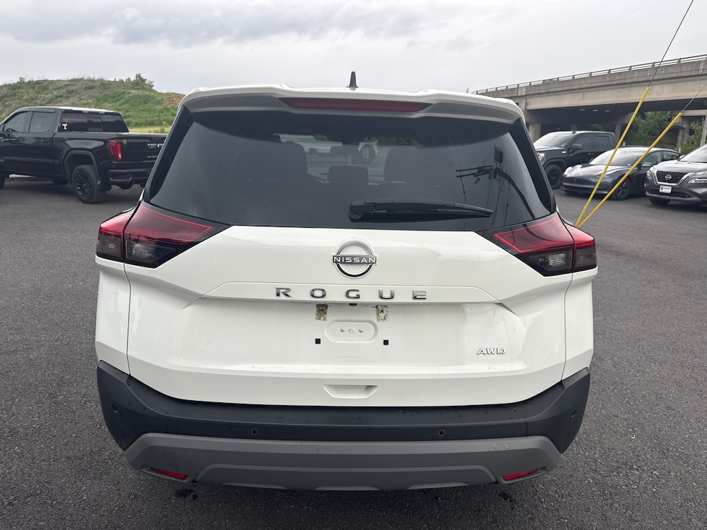Used 2022 Nissan Rogue S SUV